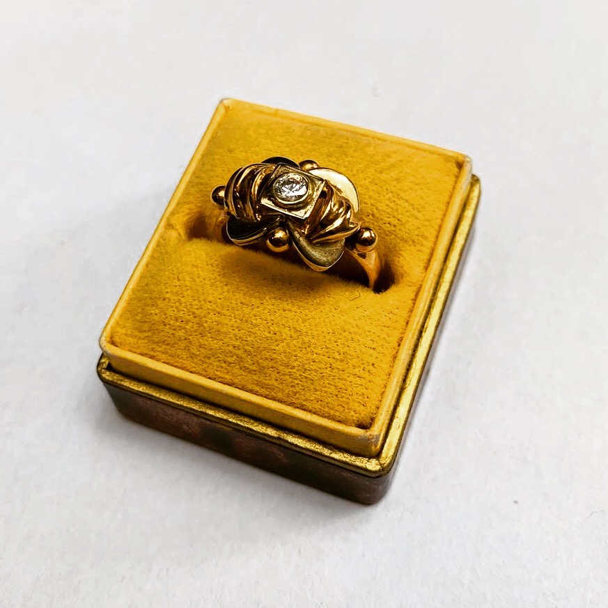 Art Nouveau ring  - Goudcentrum.nl 