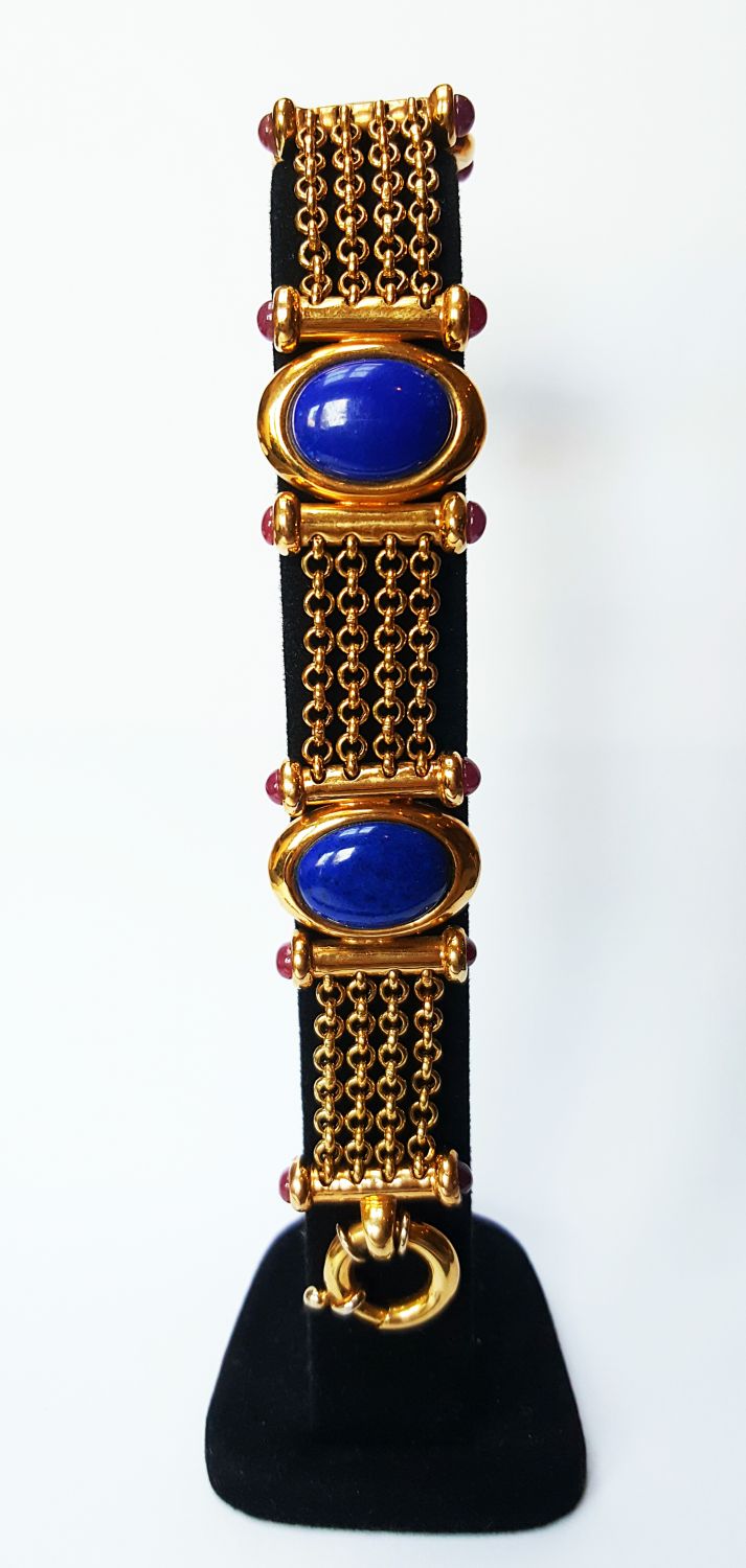 18 krt geelgouden jasseron armband bezet met Lapis Lazuli en Robijnen  - Goudcentrum.nl 