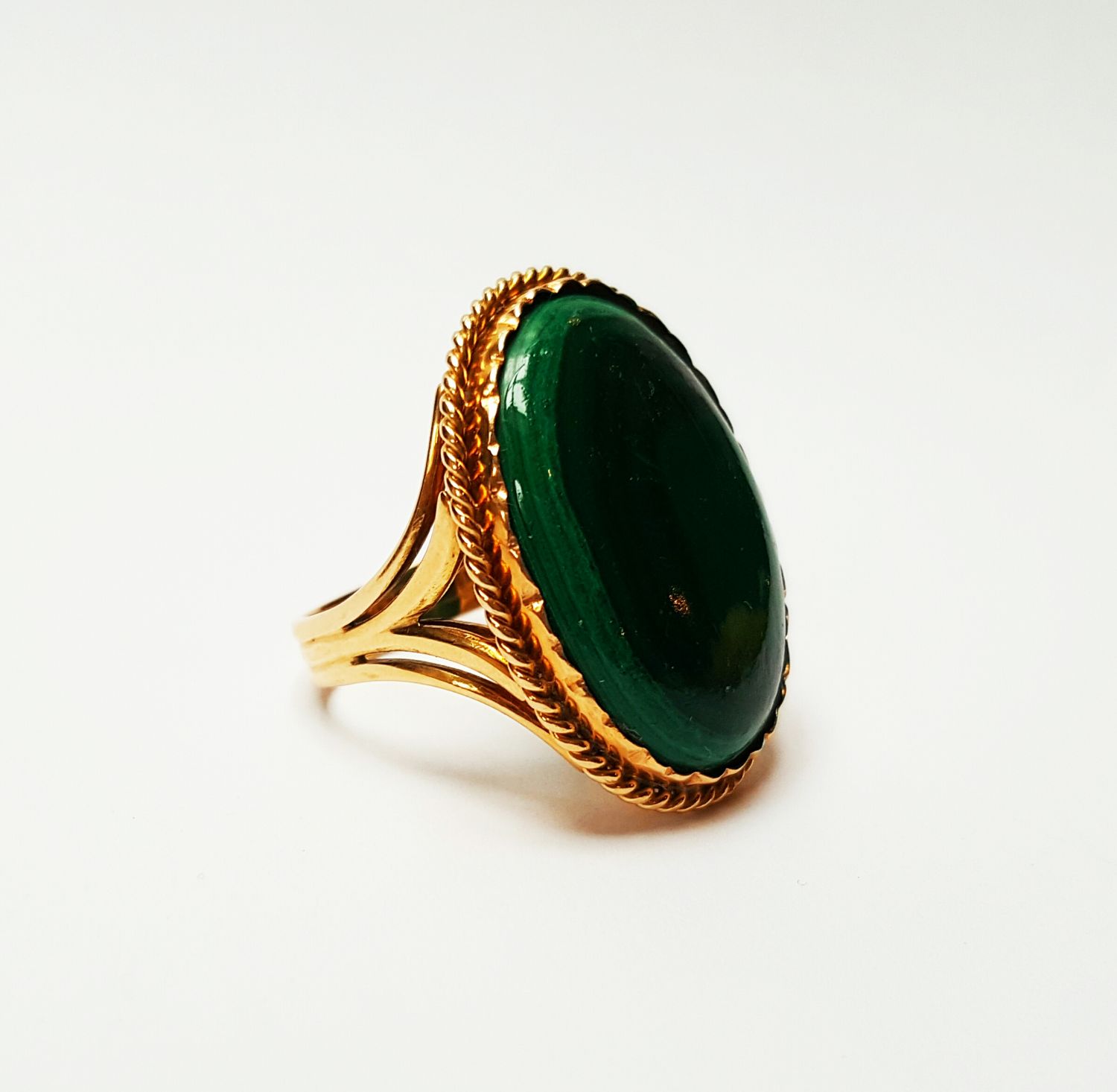 14 krt geelgouden vintage ring met malachiet - Goudcentrum.nl 